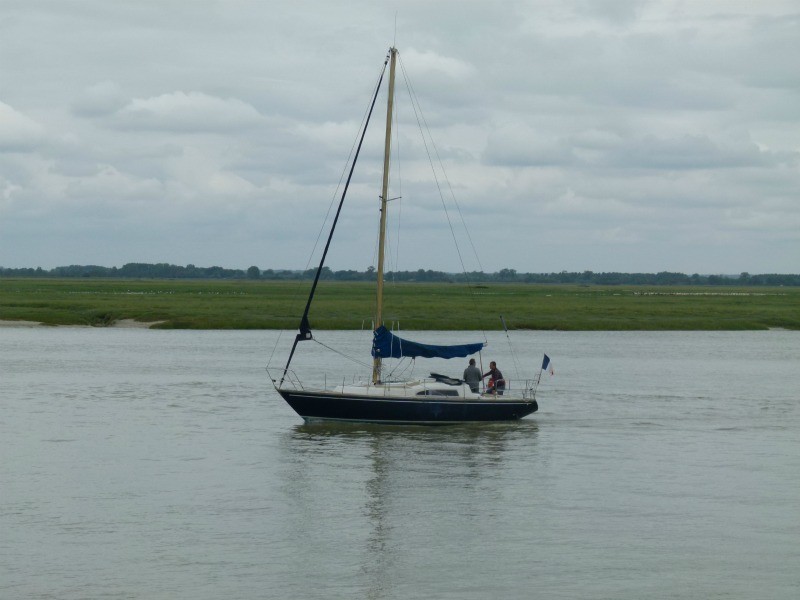 un voilier sur la Baie de Somme